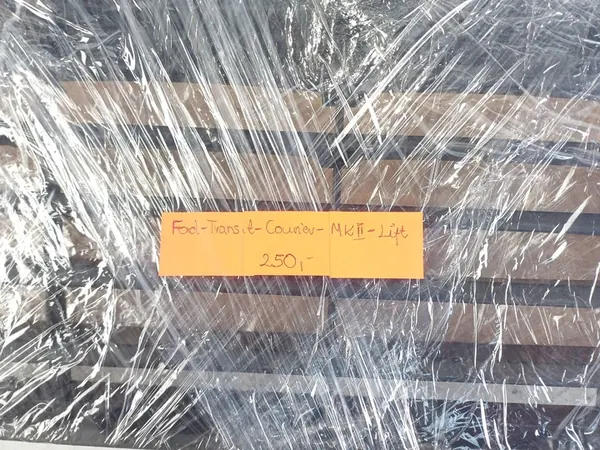 Framstötare Grill Ford Transit Courier JT76-17B968 image 10