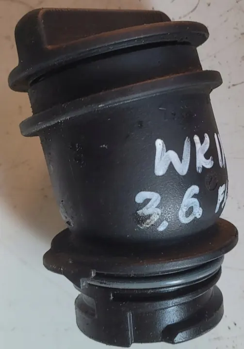 Bouchon de remplissage d'huile OEM 68241680AA Jeep Grand Cherokee 3.6 V6 image 5