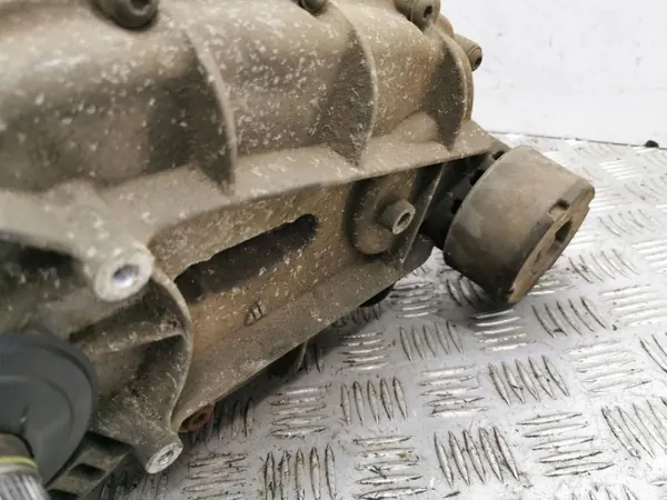 Porsche Verteilergetriebe OEM 0BU341011G - Gebraucht image 6