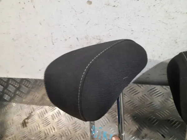 Hoofdsteun Achter Midden Opel Astra K 14-22 OEM image 3