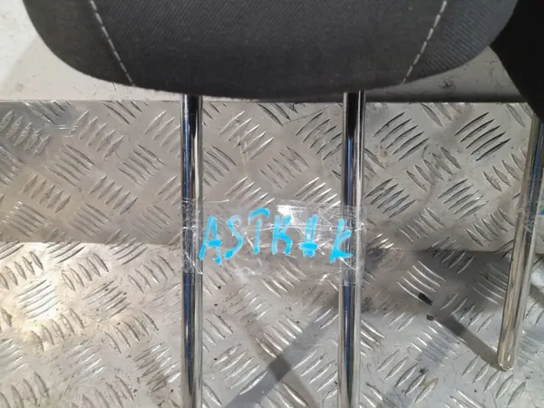 Hoofdsteun Achter Midden Opel Astra K 14-22 OEM image 4