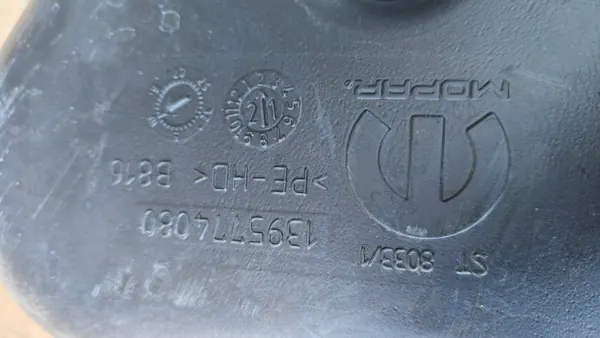 Fiat Ducato AdBlue-tank OEM 1395774080 - Begagnad image 3