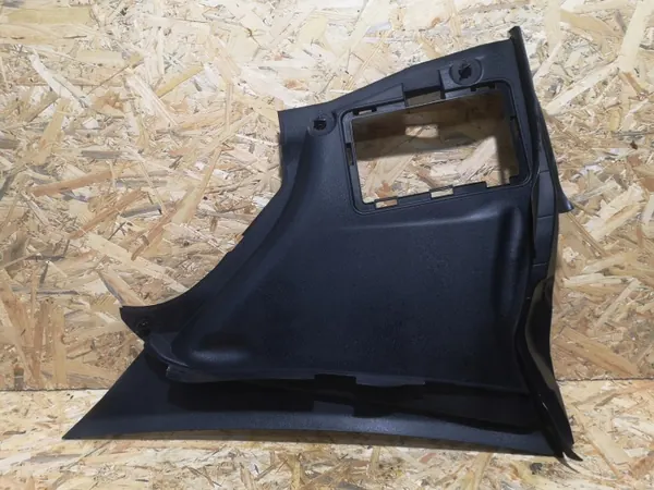 Mercedes W206 bovenrechter raamrubber OEM A2068301500 image 2