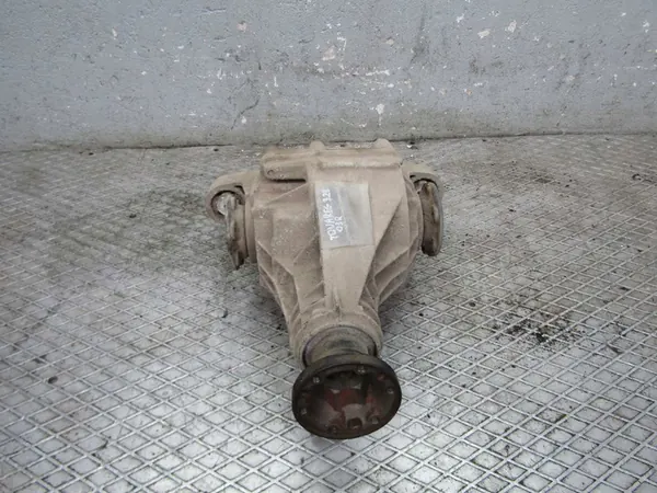 VW Touareg 03R 3.2 V6 Différentiel Arrière image 1