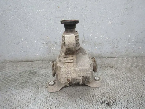 VW Touareg 03R 3.2 V6 Différentiel Arrière image 5