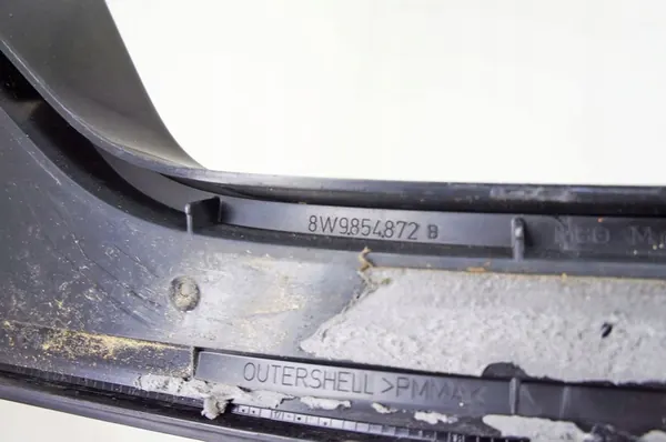 Audi A4 B9 S-Line Garniture de Coffre Droit Arrière 8W9854872B image 4