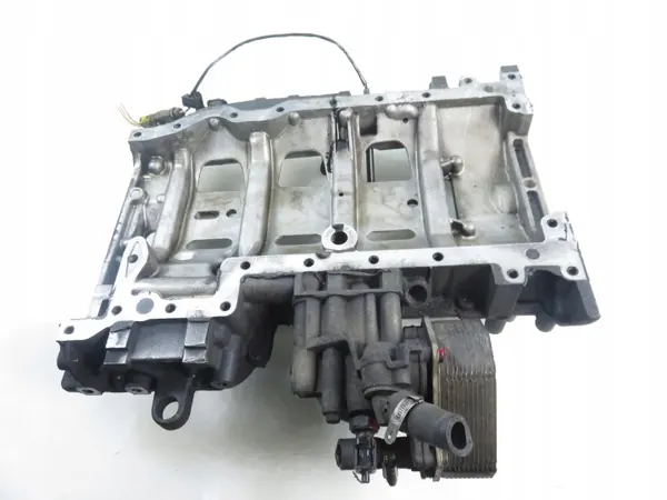 Oliepan Ford OE 6C1Q-6U003-AF voor bestelwagens image 8