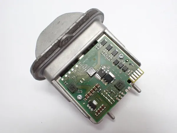 Módulo convertidor LED OEM 7960311099 para Opel Astra image 3