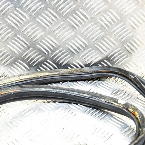 Joint de coffre Mercedes W129 OEM A1297580098 image 3