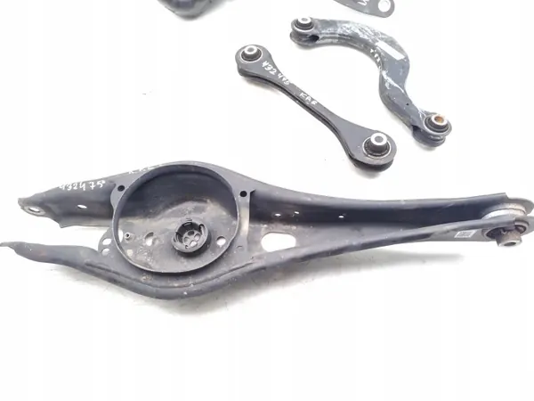 VW Tiguan taka-ylävivahdin OEM 5QF505225C image 5
