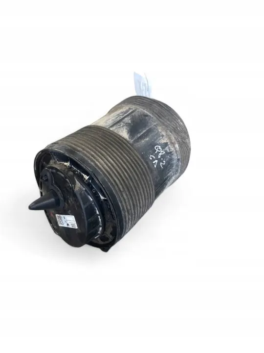 Esferas trasera derecha Audi Q8 OEM 4M0616002AK image 4