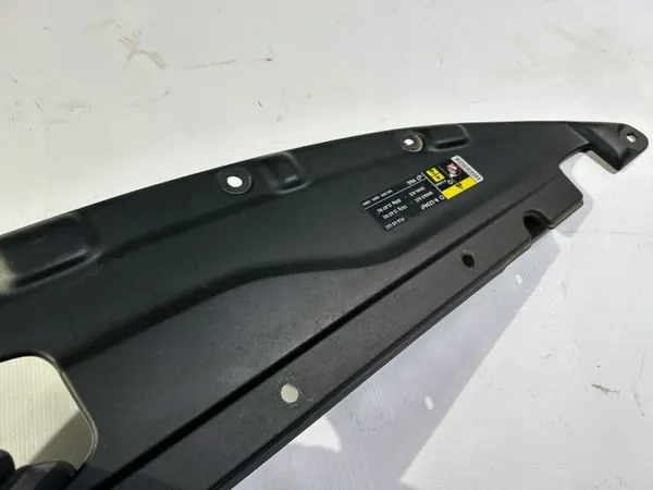 Yläjäähdytinletkun kansi OEM 68227299 Chrysler Pacifica image 7