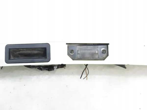 Ford Focus II Tavaratilanluukun Kehys OEM 6M51A43404BA image 4