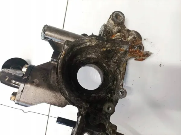 Öljypumppu OEM 2046557 Nissan Primera 2.0L 1999 image 4
