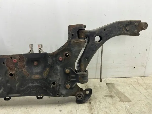 Ford C-Max MK2 motorbalk OEM - Begagnat skick image 9