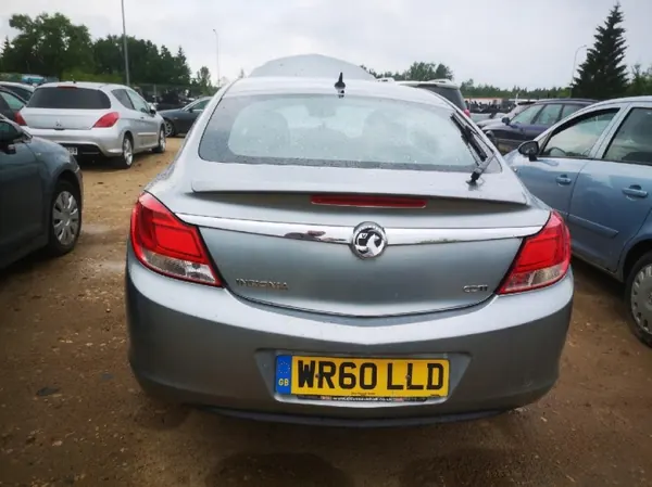 Válvula EGR OEM 55566052 para Opel Insignia 2.0L image 8