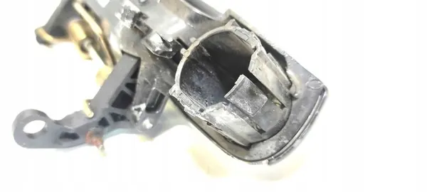 Audi A6 Avant Oikea Takaluukun Kahva 4F0837207B image 4