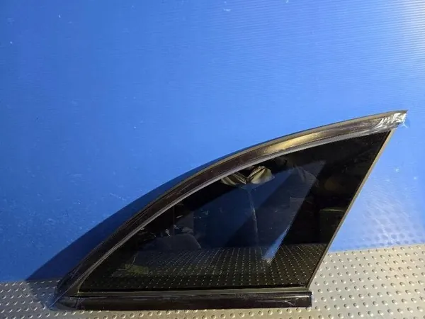 Vitre latérale arrière droite Mercedes-Benz C W205 2025 A2056707200 image 2