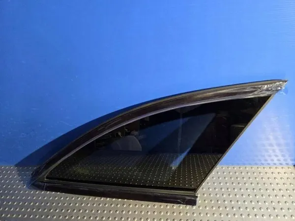 Vitre latérale arrière droite Mercedes-Benz C W205 2025 A2056707200 image 8