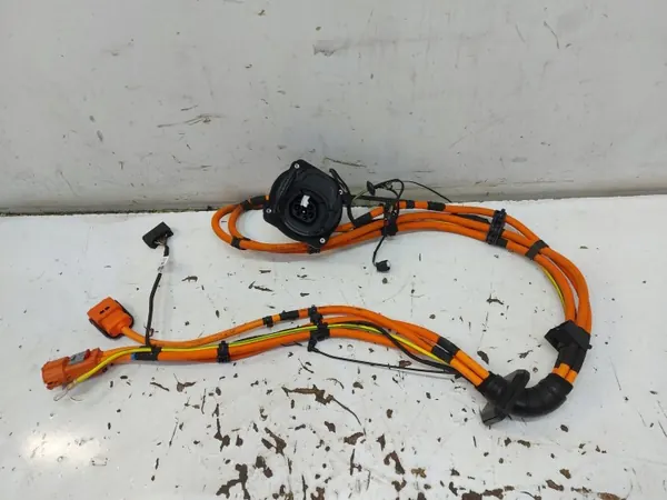 Cable de carga Mercedes EQA 250+ W243 OEM A2435407013 image 2