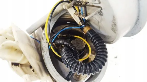 Polttoainepumppu OEM 6Q7919050 Skoda Roomster 1.4L image 3
