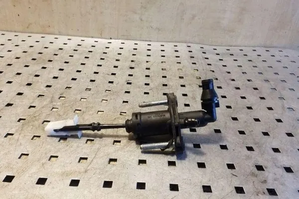 Kytkin sylinteri OPEL ZAFIRA TOURER C 55561916 image 2