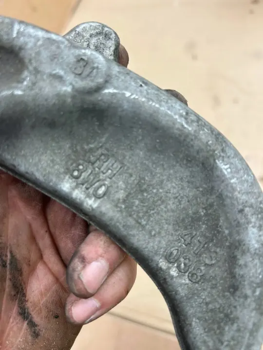 Rechter voor schokdemperbevestiging OEM 8W0413038 Audi A4 B9 image 3
