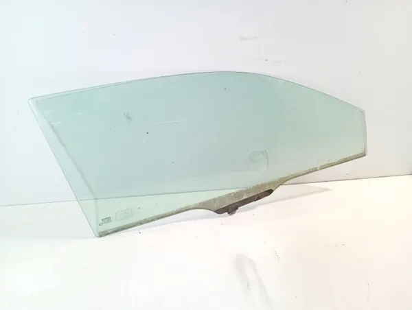 Honda Civic 7 oikea sivulasi OEM TP 000 1529 image 3