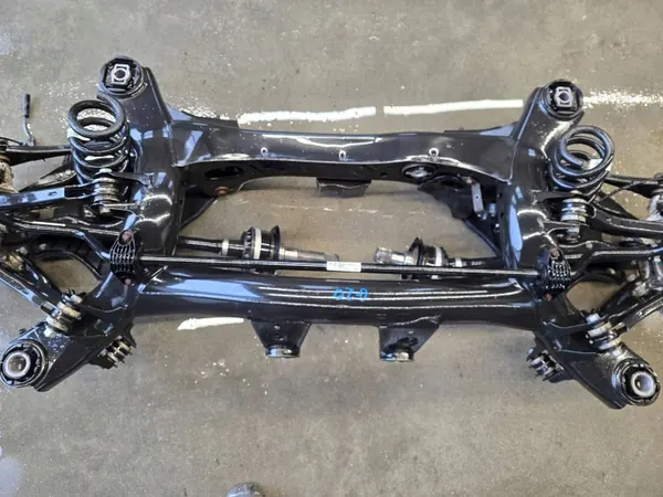 BMW 3 G20 Bakre släde vagn - OEM Del image 2