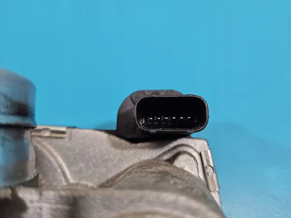 Drosselklappe Opel Astra V K 1.4 T (LE2) 12671379AA image 5