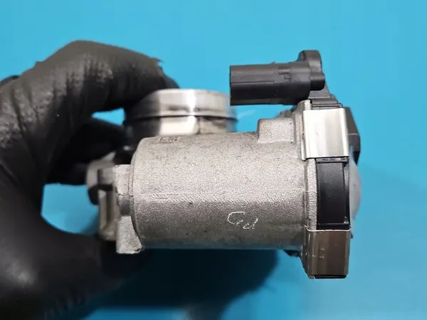 Drosselklappe Opel Astra V K 1.4 T (LE2) 12671379AA image 6