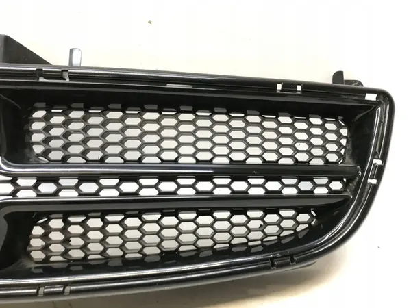 DODGE CHARGER Grille 2010-2012 OEM 68092613AA image 2