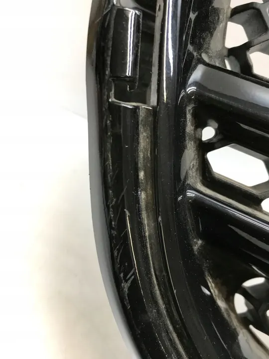 DODGE CHARGER Grille 2010-2012 OEM 68092613AA image 6