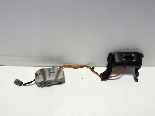 Onduleur 230V Volvo OEM 31443822 image 2