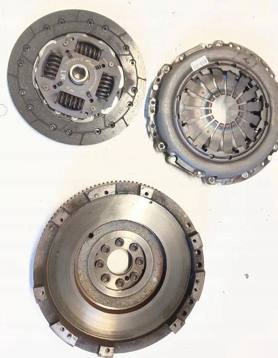 Kytkin OPEL CORSA D 1.3cdti Lift OEM 55572383 image 5