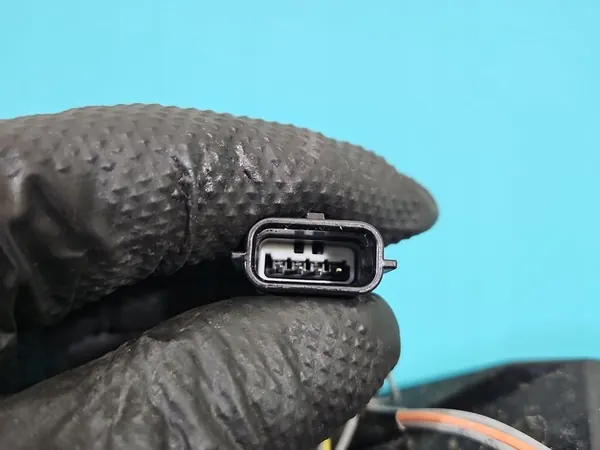 Lámpara Trasera Izquierda Renault Talisman Sedán OE 265552867R image 6