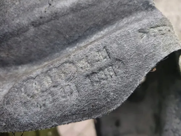 AUDI A6 C6 Etu Vasemman Lokasuojan 4F0821133H image 3