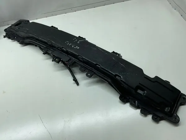 Takapuskuri vahvistus Hyundai Tucson TL 2016 image 6