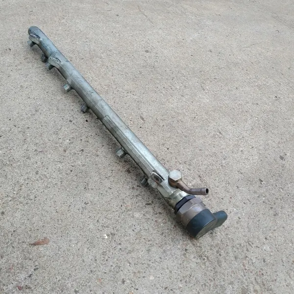 Válvula Sensor Combustível BMW OEM 0281002481 - Usado image 2