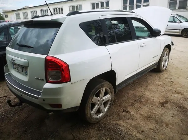Gasklep Jeep Compass 2012 2.2L A6510900370 image 9