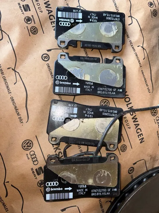 Discos de Freio Dianteiros AUDI A6 A7 C7 3.0 TDI OEM 4G0615301M image 3