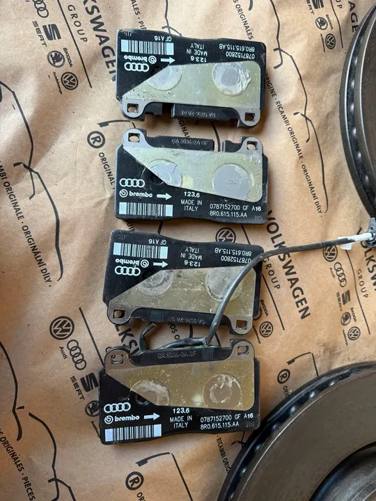 Discos de Freio Dianteiros AUDI A6 A7 C7 3.0 TDI OEM 4G0615301M image 4