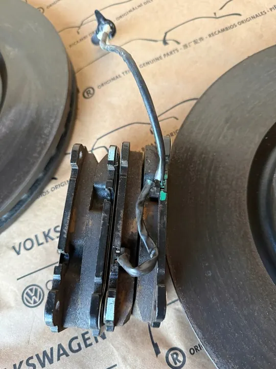 Discos de Freio Dianteiros AUDI A6 A7 C7 3.0 TDI OEM 4G0615301M image 5