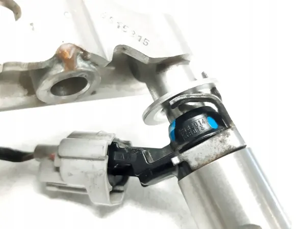 Riel de inyección OEM 175226637R para Nissan Renault 1.2 DIG-T image 5