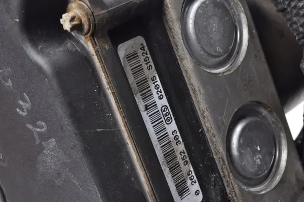Bomba ABS OEM 9813900380 para Peugeot 3008 1.2 Gasolina image 7