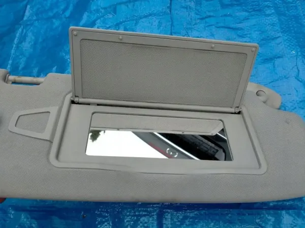 Visor Mercedes W221 OEM A2218100210/110 image 6