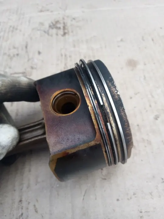 Audi A4 B6 B7 Kolvstänger 1.8T image 10