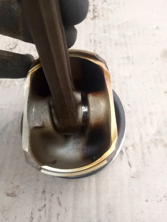 Audi A4 B6 B7 Kolvstänger 1.8T image 6