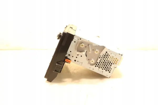 Rádio Navegação Toyota Yaris IV 1.5 OEM 86140-0D600 image 3