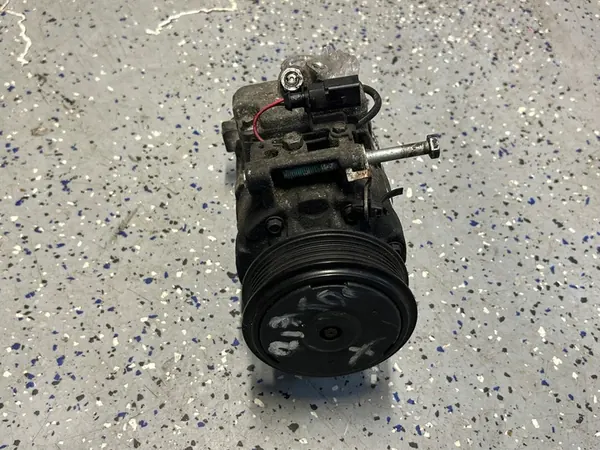 Compressor de ar condicionado AUDI A4 B7 A6 C6 2.7 3.0 TDI image 4